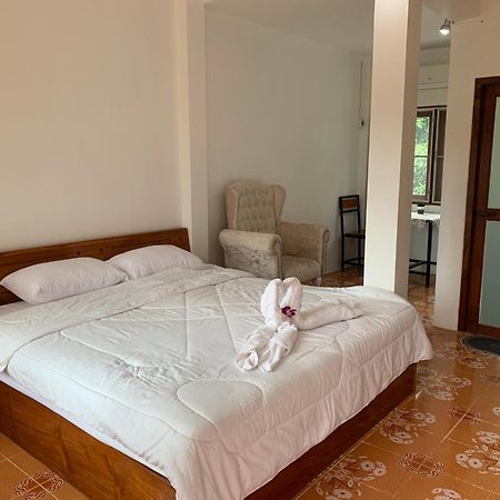 Baan Suan Duang Porn Resort Ban Phae  Extérieur photo